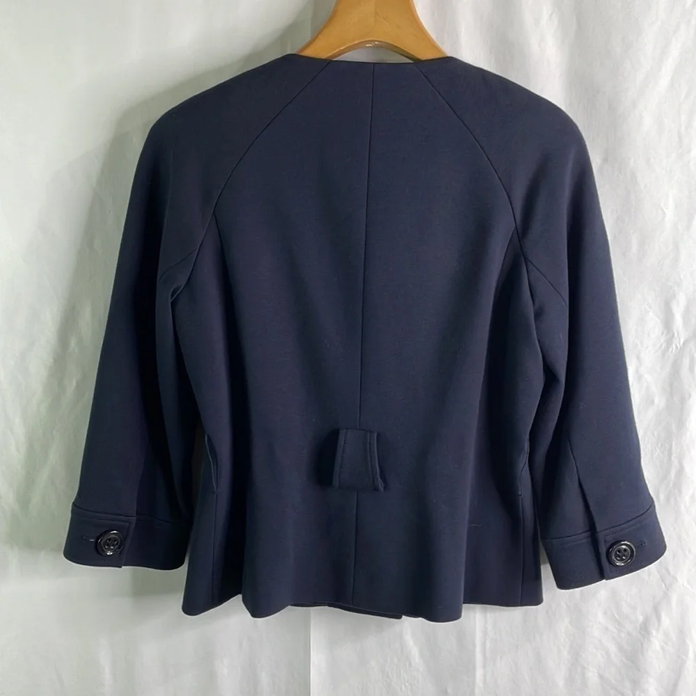 Talbots navy blue rounded shoulder three-quarter sleeve, belted, knit blazer